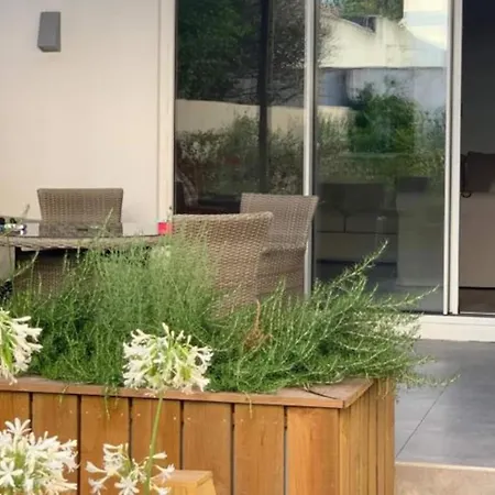 Apartmán Charming Design With Garden In